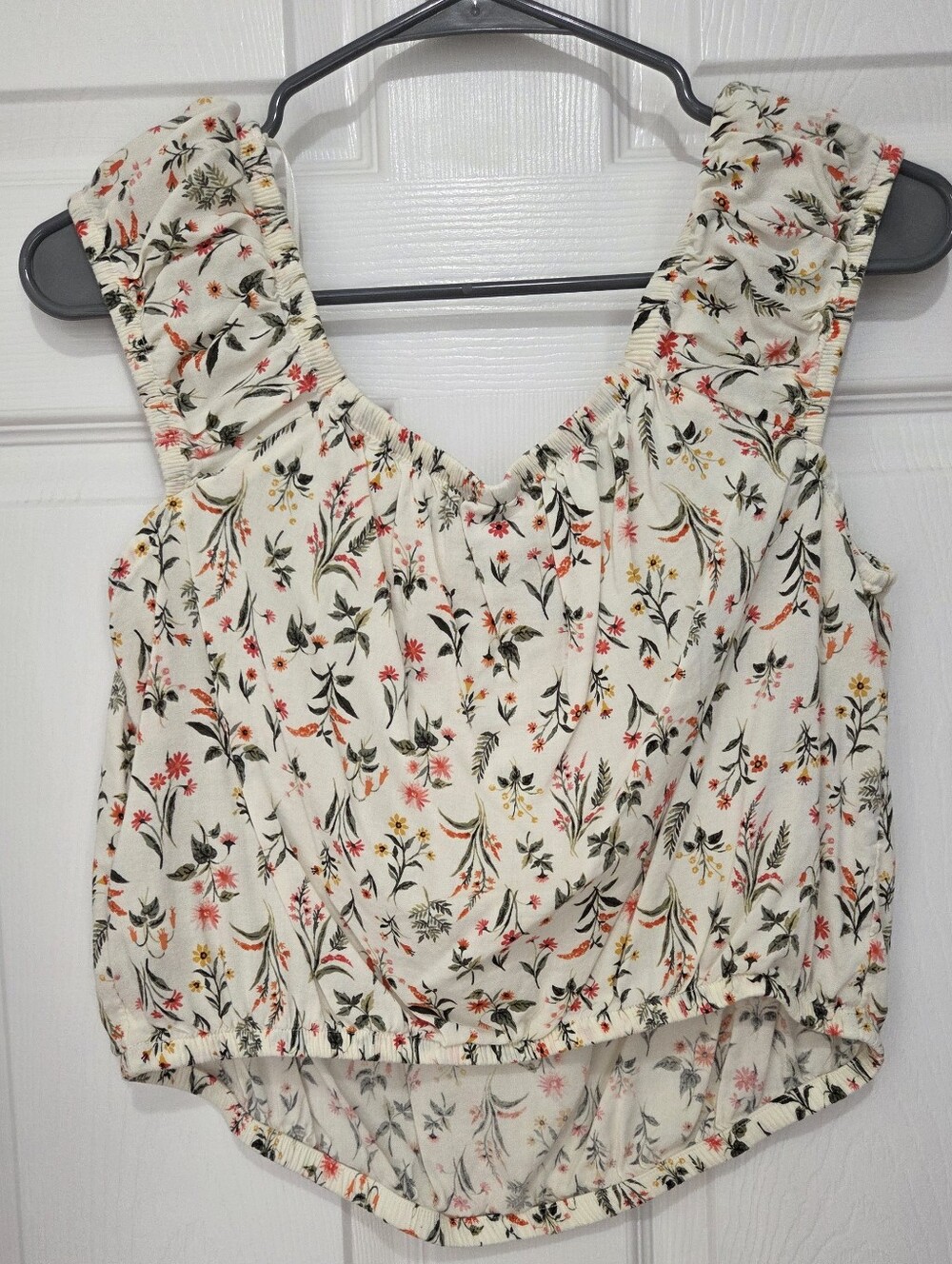 Old Navy Women Puff-Sleeve Cropped Floral Pintucked Blouse Size Small - Picture 5 of 8